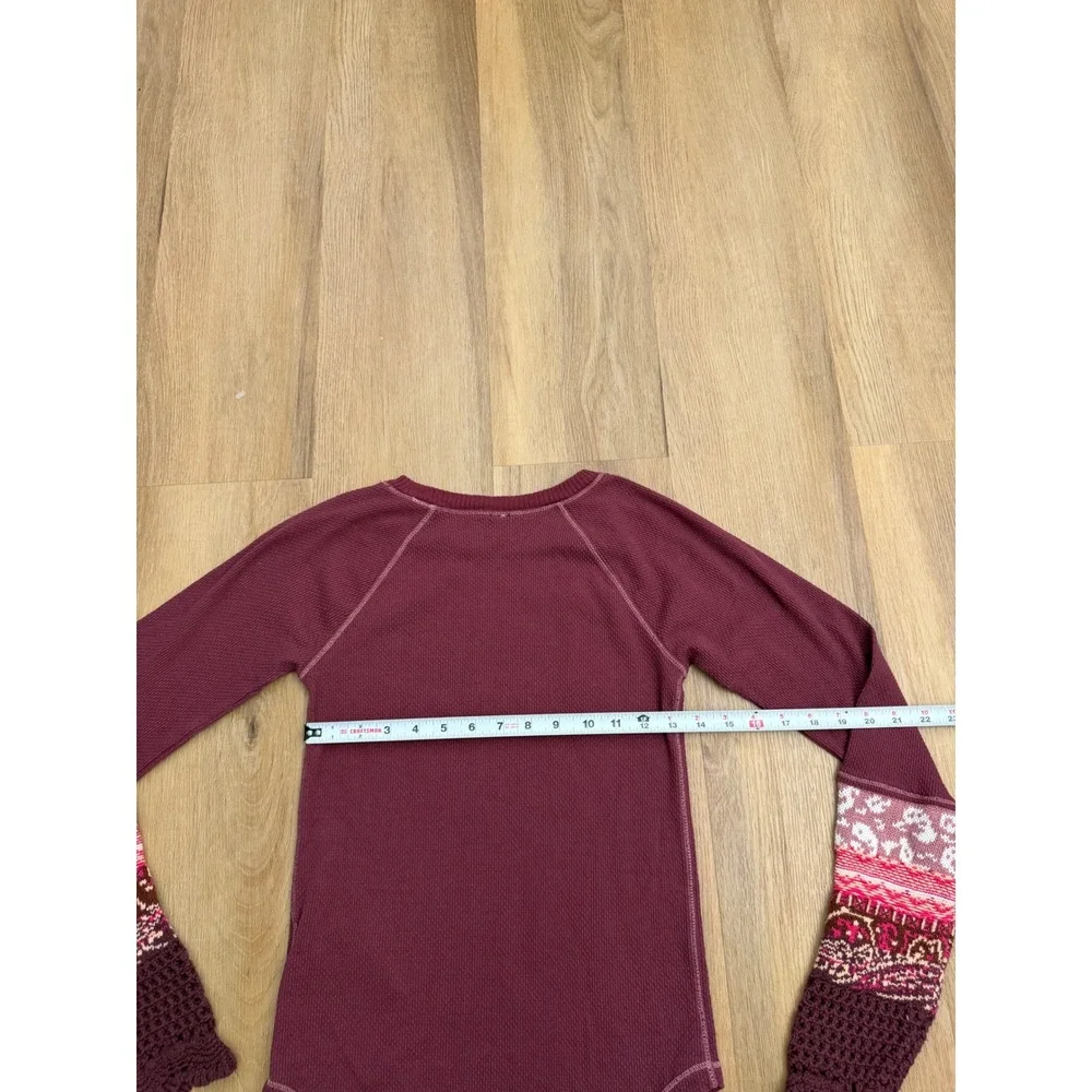 Free People embroidered Burgundy Thermal in the mix Fair Isle Sleeve Top XS